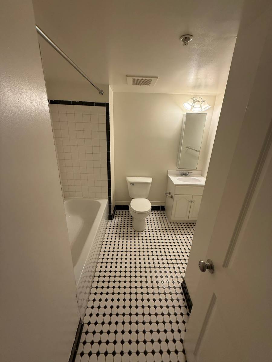 Apartment for rent at 1312 Guilford Ave #202, Baltimore, MD 21202