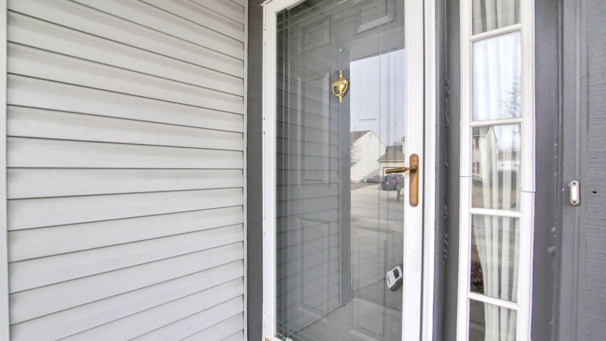 House for rent at 1602 Covina Dr, Columbus, OH 43228