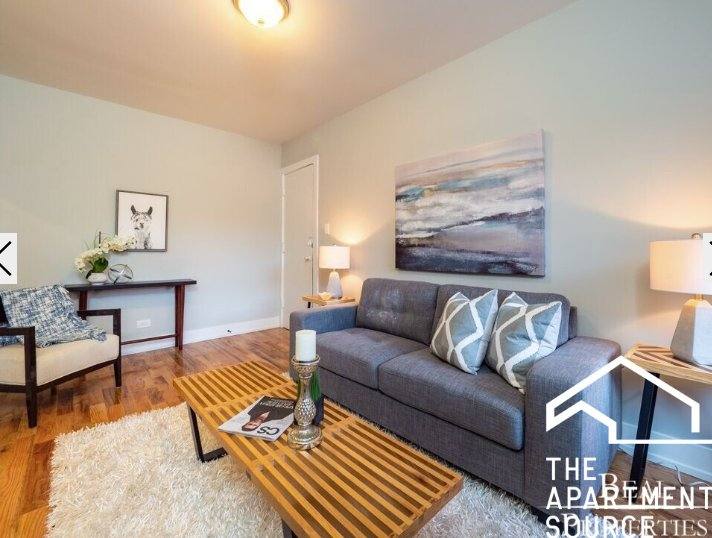 Apartment for rent at 2902 N Mildred Ave #E2, Chicago, IL 60657