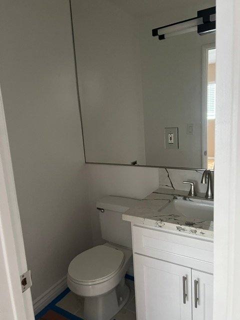 Apartment for rent at 1760 N El Cerrito Place #6, Los Angeles, CA 90028