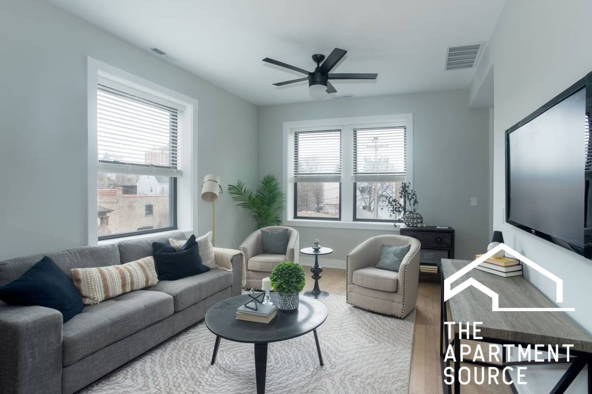 Apartment for rent at 4409 N Seeley Ave #3B, Chicago, IL 60625