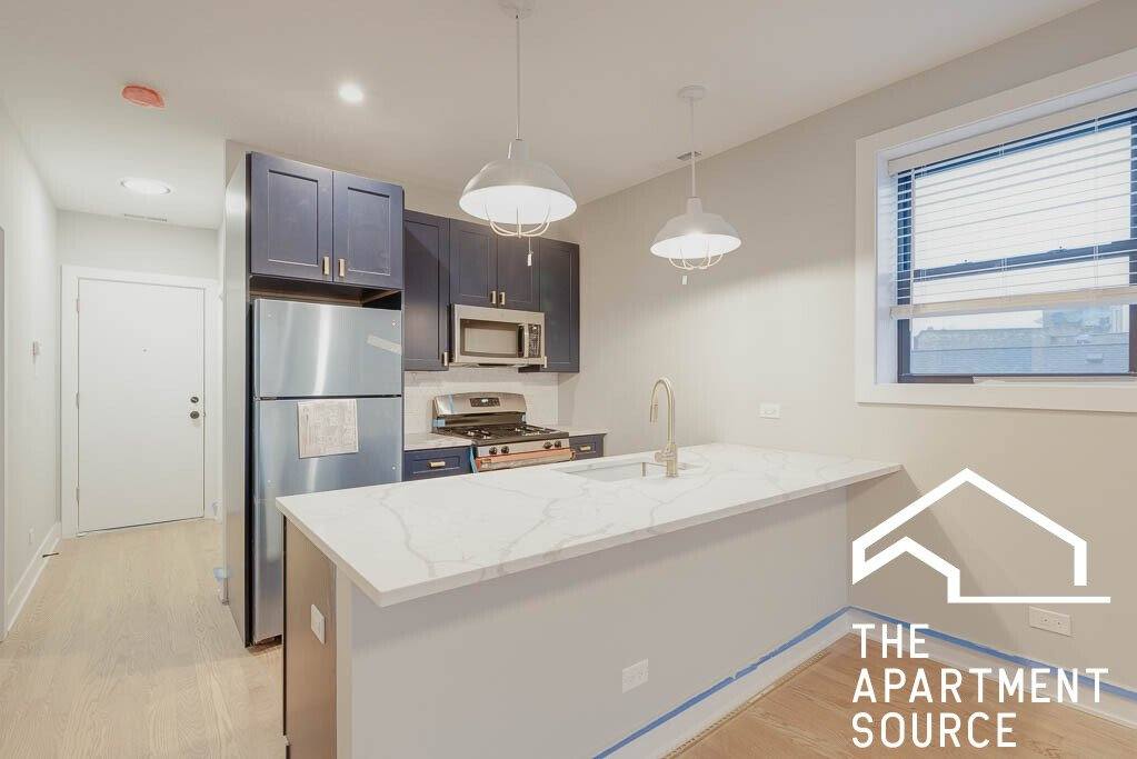 Apartment for rent at 4409 N Seeley Ave #3B, Chicago, IL 60625