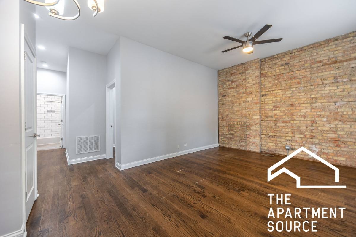 Apartment for rent at 1756 W Montrose Ave #1, Chicago, IL 60613