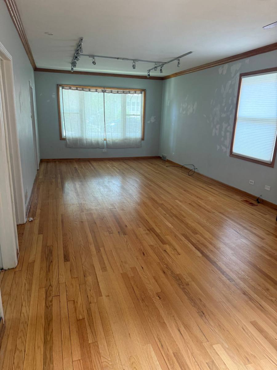 House for rent at 2439 W Byron St, Chicago, IL 60618