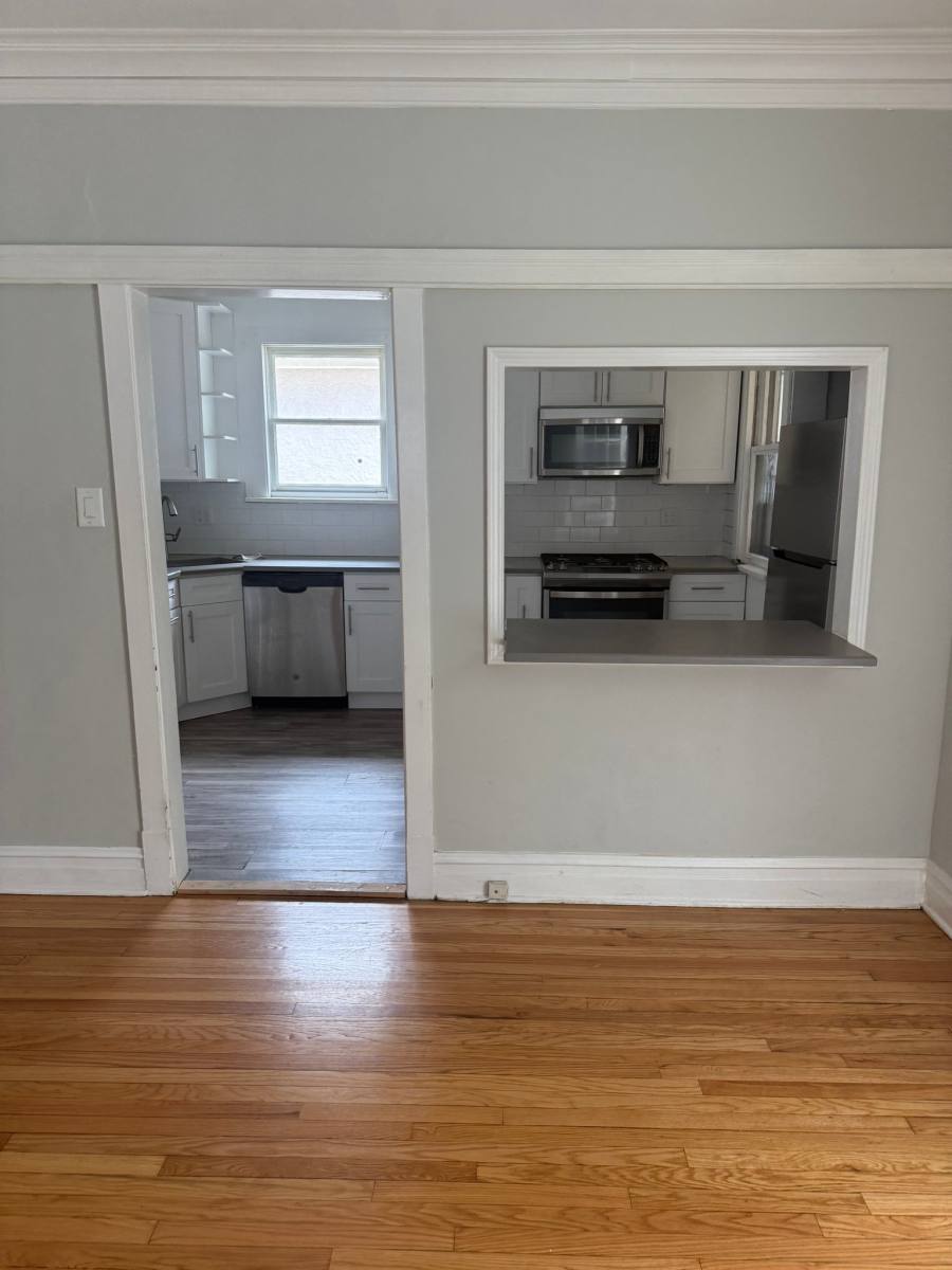House for rent at 2439 W Byron St, Chicago, IL 60618