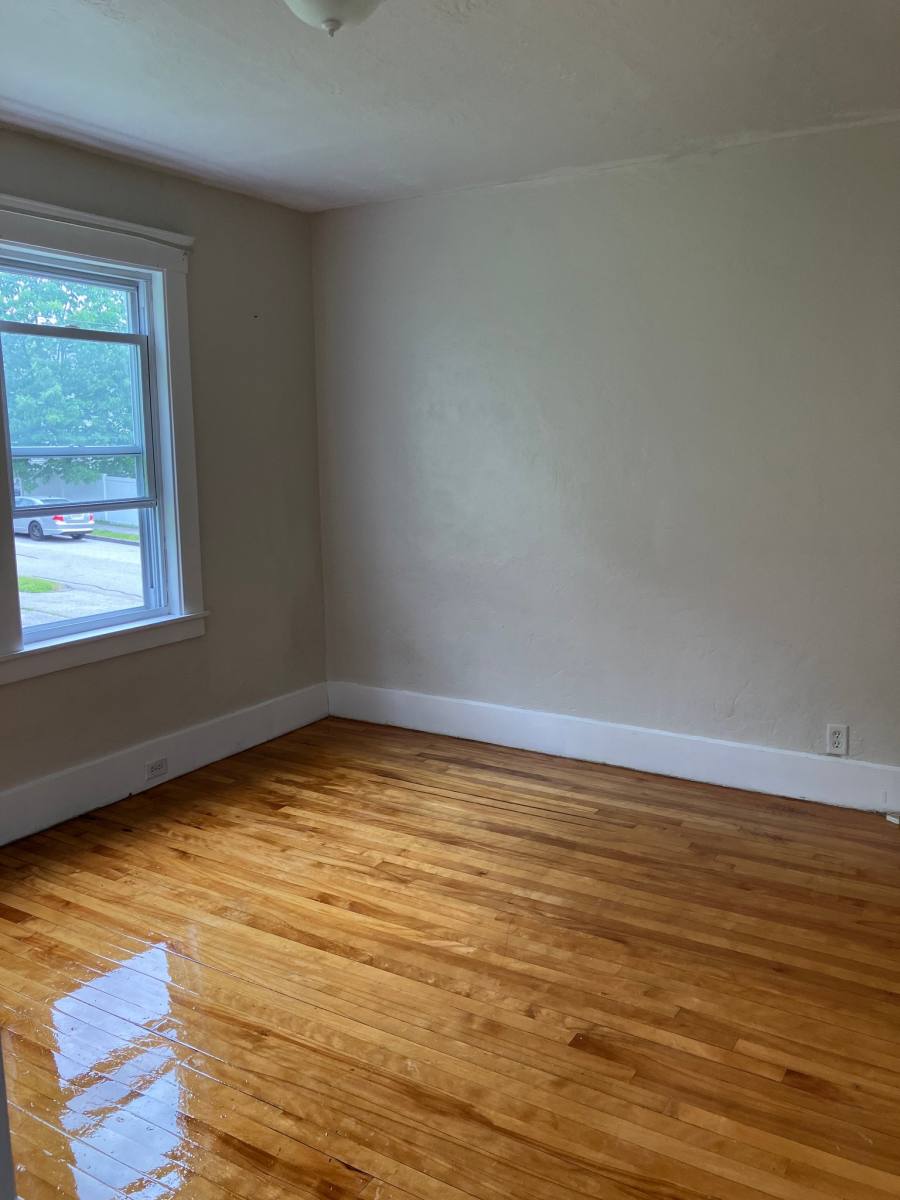 Apartment for rent at 4 Loring St #1, Worcester, MA 01606