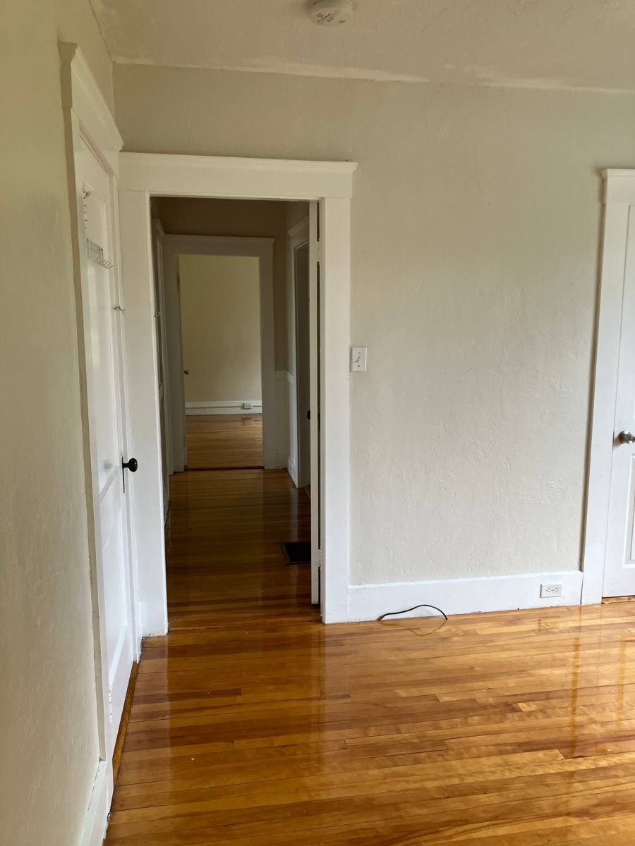 Apartment for rent at 4 Loring St #1, Worcester, MA 01606