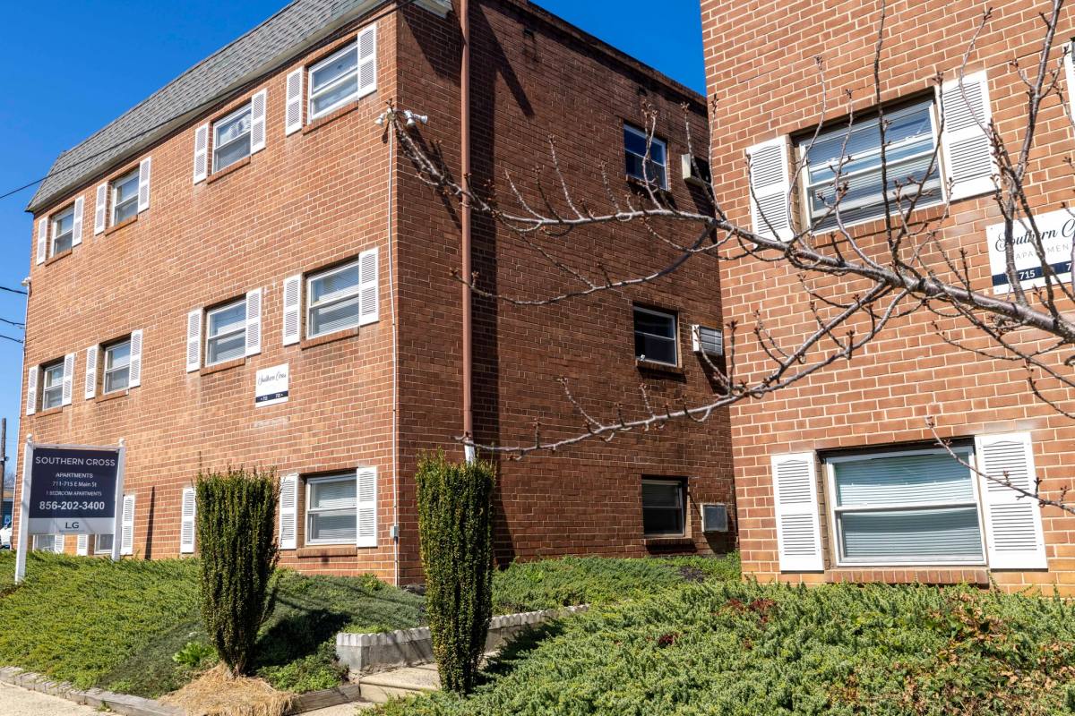 Apartment for rent at 712-718 E Main St #3A, Maple Shade, NJ 08052