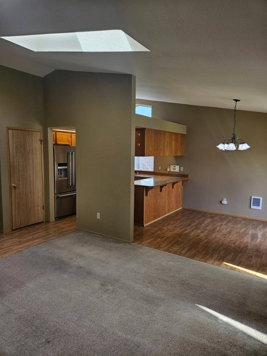House for rent at 609 N Granite Ave, Granite Falls, WA 98252