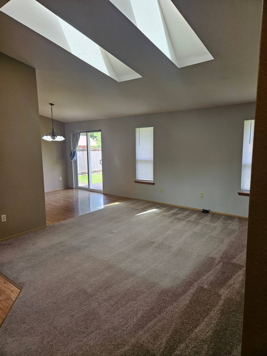 House for rent at 609 N Granite Ave, Granite Falls, WA 98252