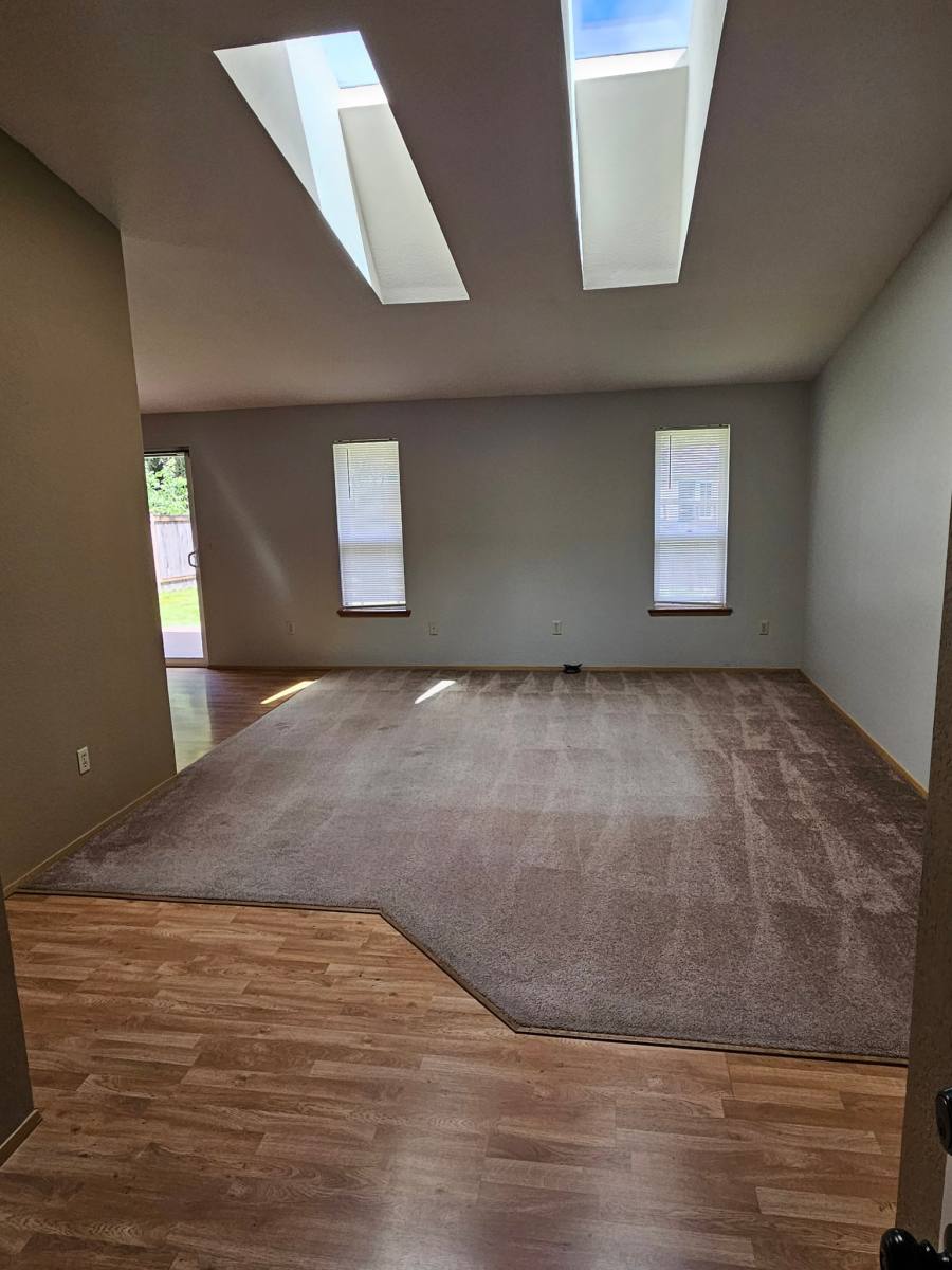 House for rent at 609 N Granite Ave, Granite Falls, WA 98252