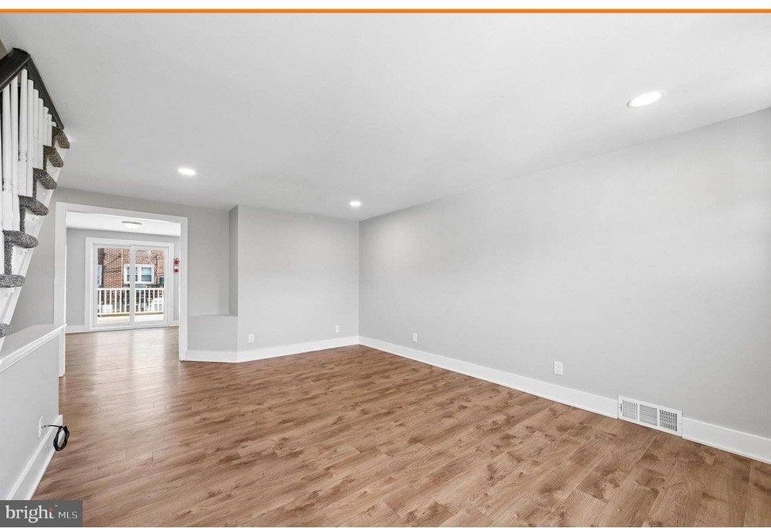 Townhouse for rent at 306 Pine St, Glenolden, PA 19036