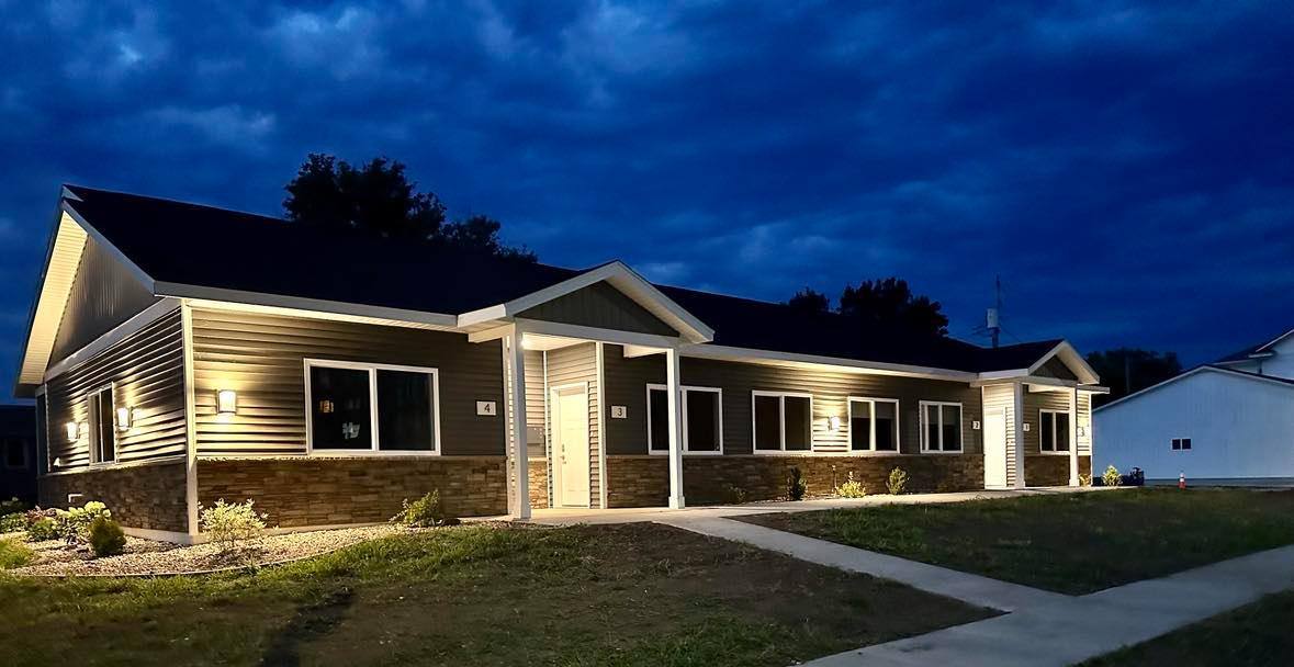 Apartment for rent at 2231 Ave H #1, Fort Madison, IA 52627