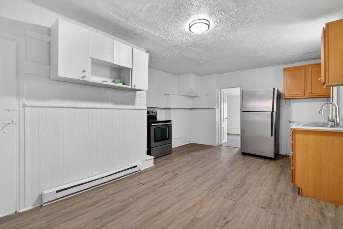 Apartment for rent at 31 N Hartley St #1, York, PA 17401