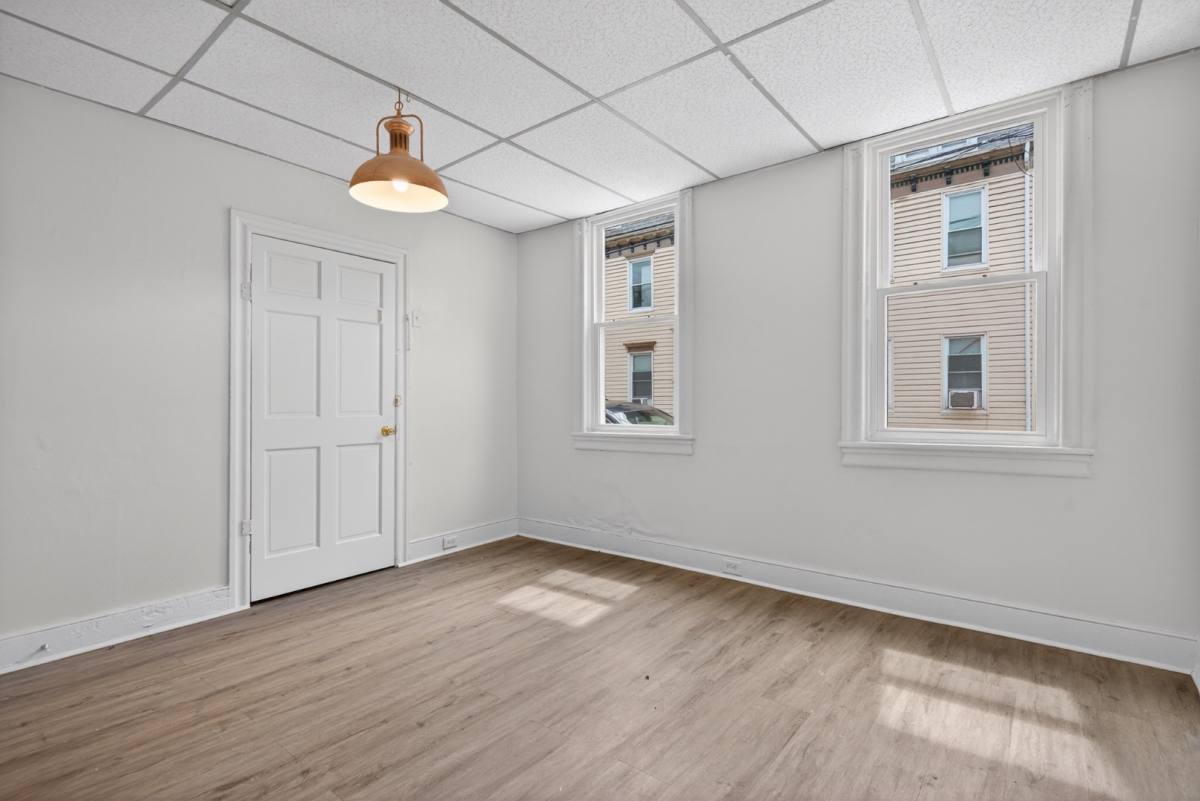 Apartment for rent at 31 N Hartley St #1, York, PA 17401