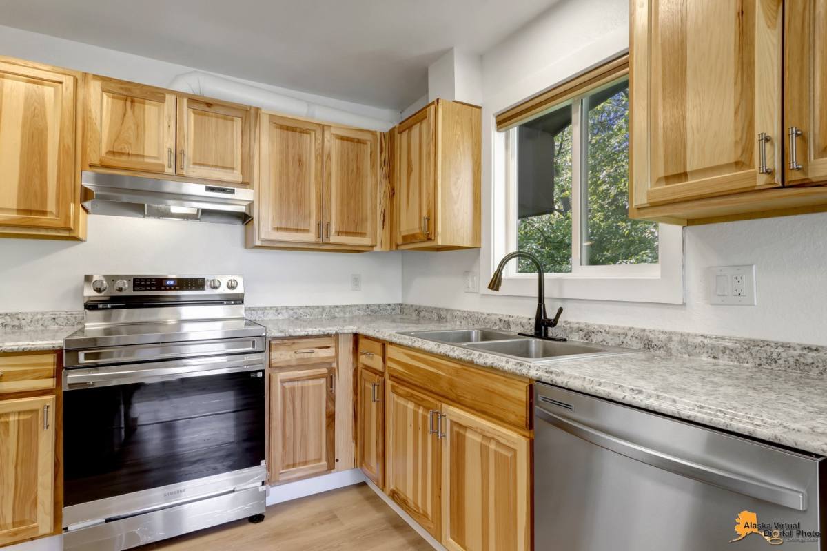 Apartment for rent at 3006 W 34th Ave #8, Anchorage, AK 99517