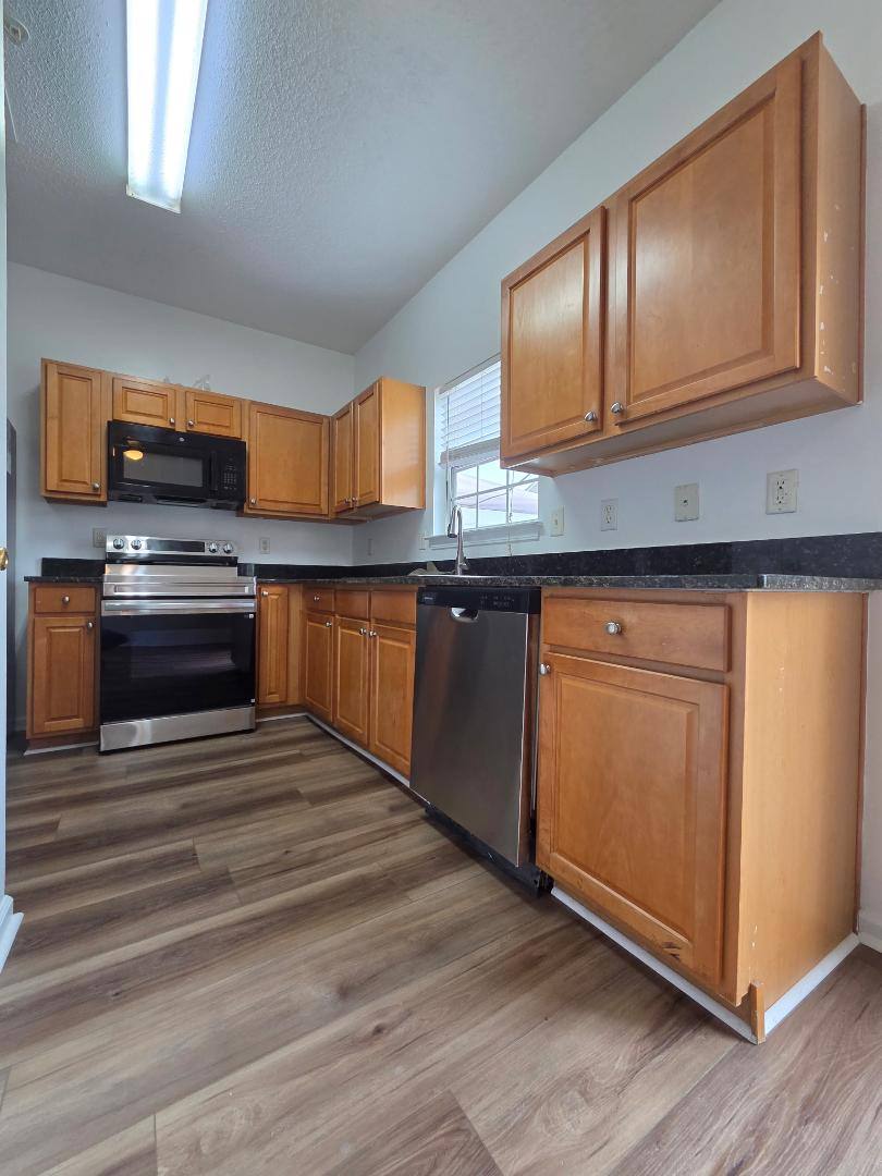 Townhouse for rent at 357 Azalea Circle, Cumming, GA 30040