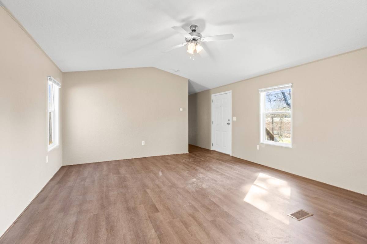 House for rent at 15653 Country Walk Dr, Lindale, TX 75771