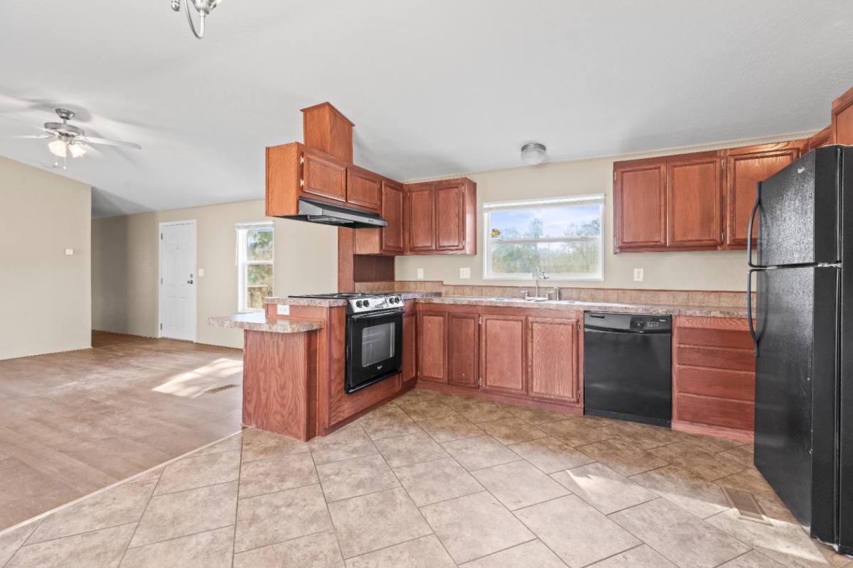 House for rent at 15705 Country Way, Lindale, TX 75771