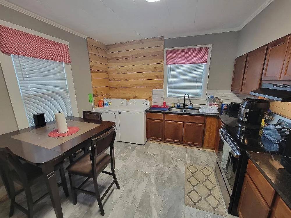 Apartment for rent at 217 S Zetterower Ave #D, Statesboro, GA 30458