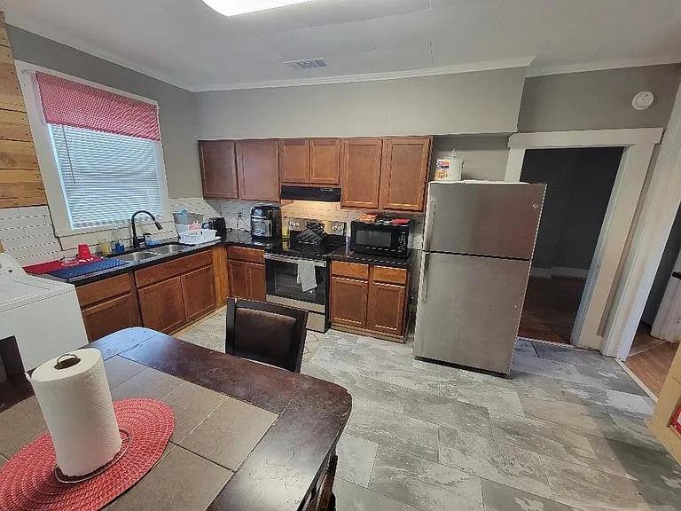 Apartment for rent at 217 S Zetterower Ave #D, Statesboro, GA 30458