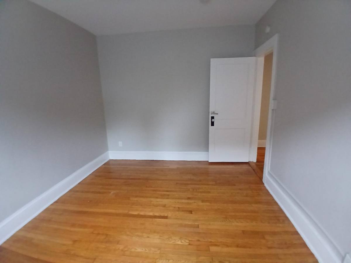 Apartment for rent at 327 Washington St #327 C2, Hartford, CT 06106