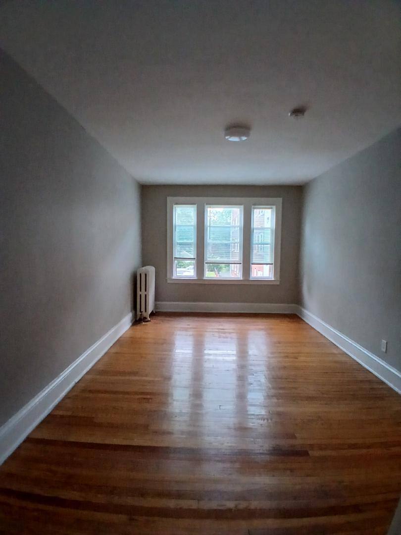 Apartment for rent at 327 Washington St #327 C2, Hartford, CT 06106