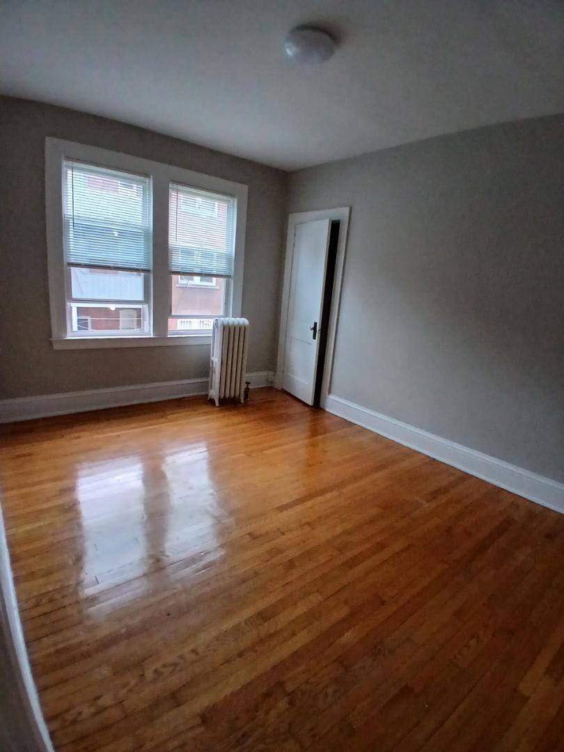 Apartment for rent at 327 Washington St #327 C2, Hartford, CT 06106