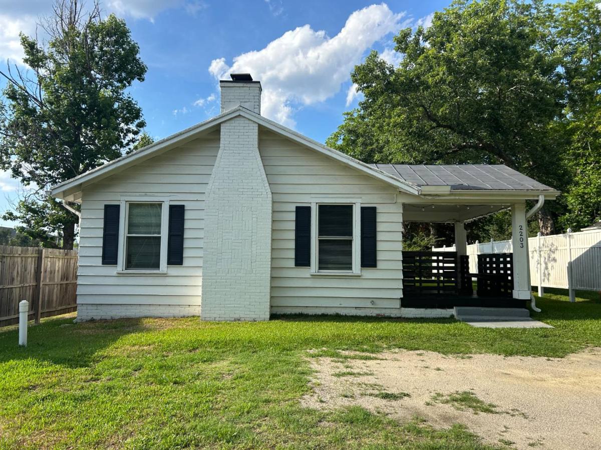 House for rent at 2203 E Garner Rd Sfh, Raleigh, NC 27610