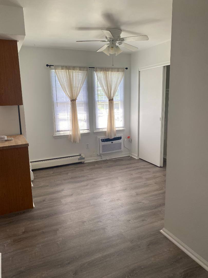 Apartment for rent at 325 W High St #6, Oxford, OH 45056