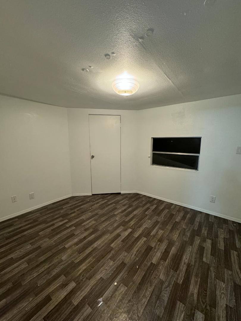 Apartment for rent at 2111 W Austin St #25 Pom, Port Lavaca, TX 77979