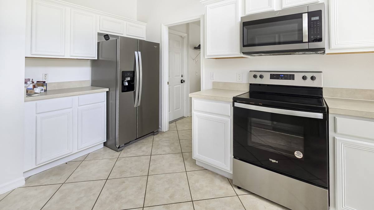 House for rent at 408 Eagle Dr, Kissimmee, FL 34759