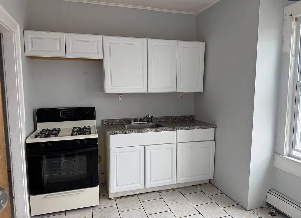 Apartment for rent at 108-110 Isabella Ave #3, Newark, NJ 07106