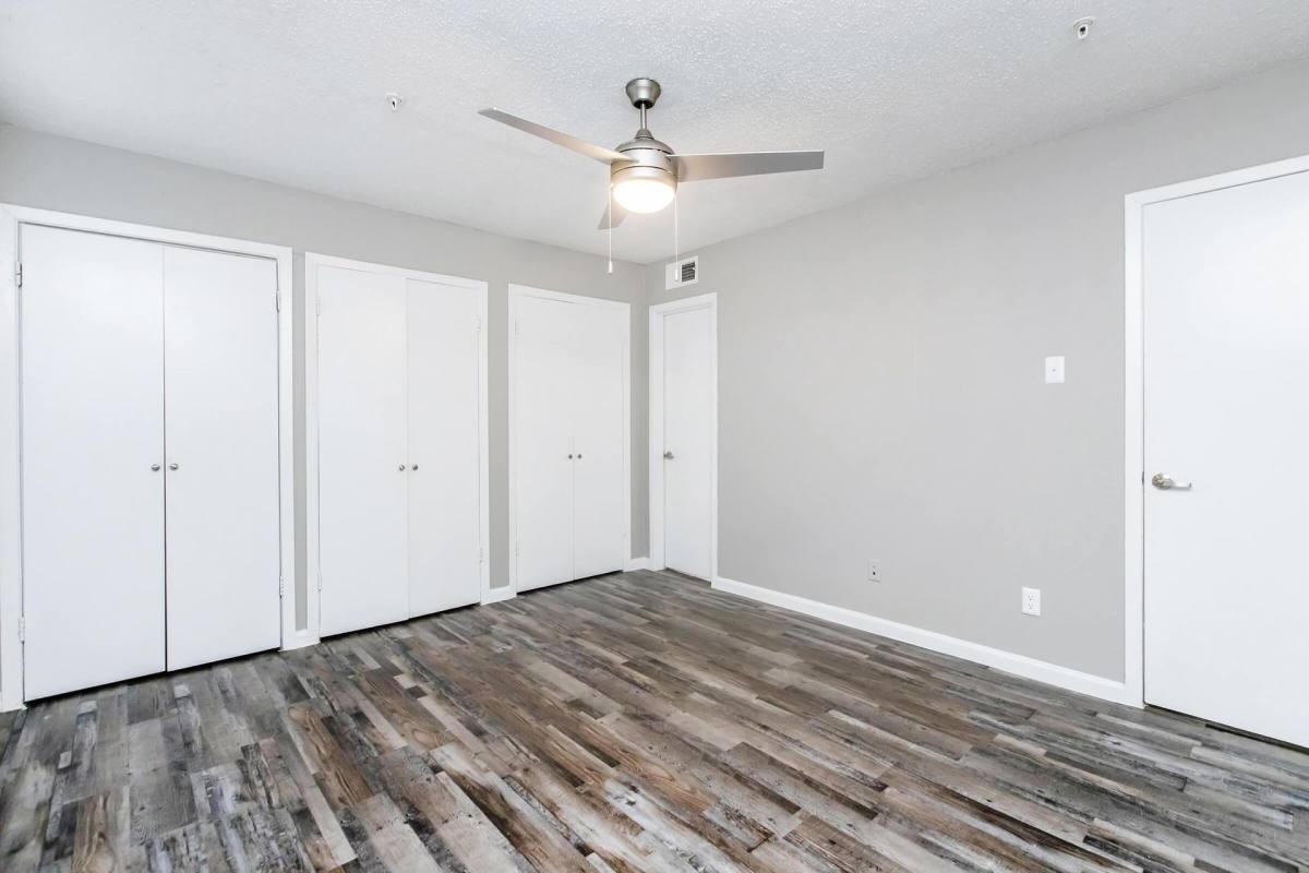 Apartment for rent at Sierra Heights, 1923 E Grauwyler Rd #220, Irving, TX 75061