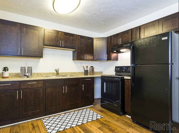 Apartment for rent at Wynridge, 425 Lake Dr SE, Marietta, GA 30060