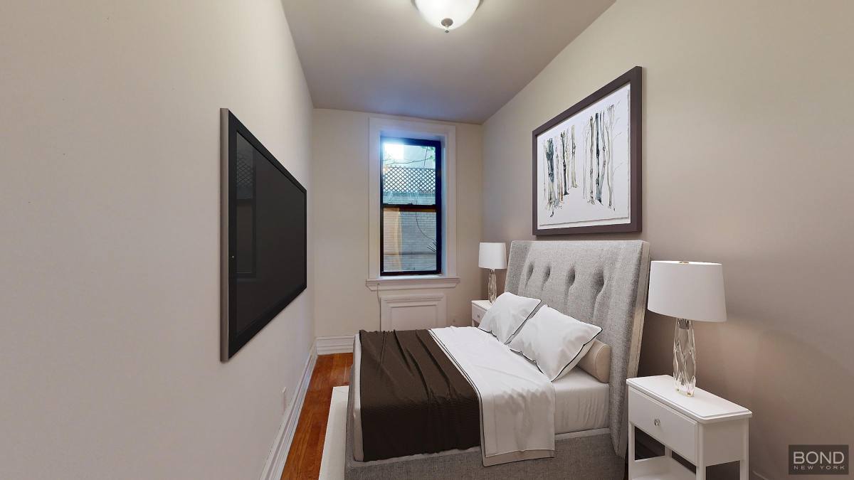 Apartment for rent at 338 E 70th St #3B, New York, NY 10021