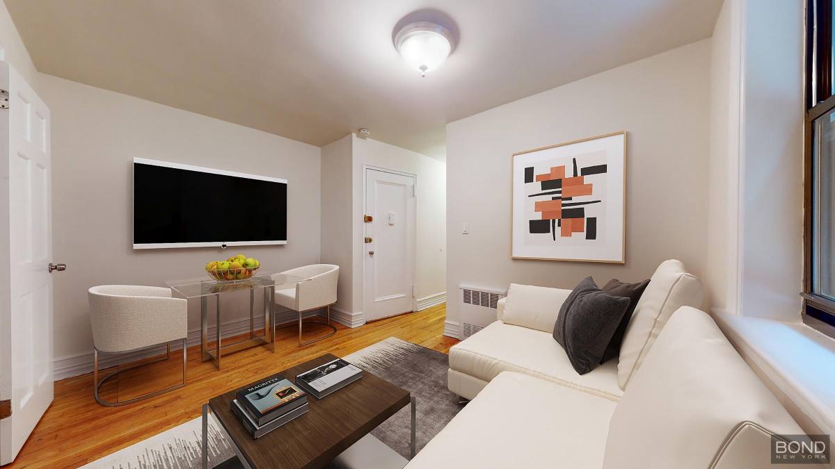 Apartment for rent at 338 E 70th St #3B, New York, NY 10021