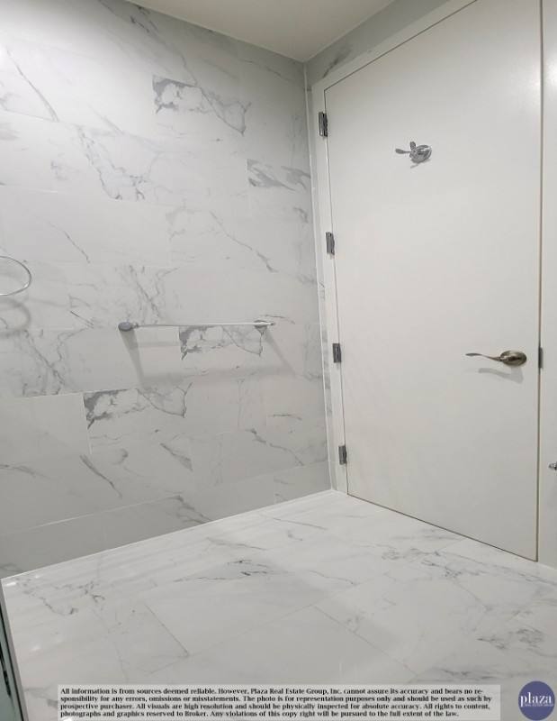 Apartment for rent at 882 Lexington Ave #3A, New York, NY 10021