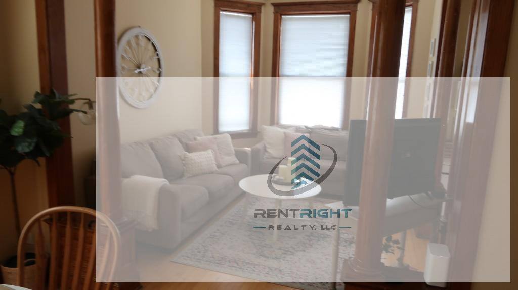 Apartment for rent at 1353 Ashland #3F, Chicago, IL 60622