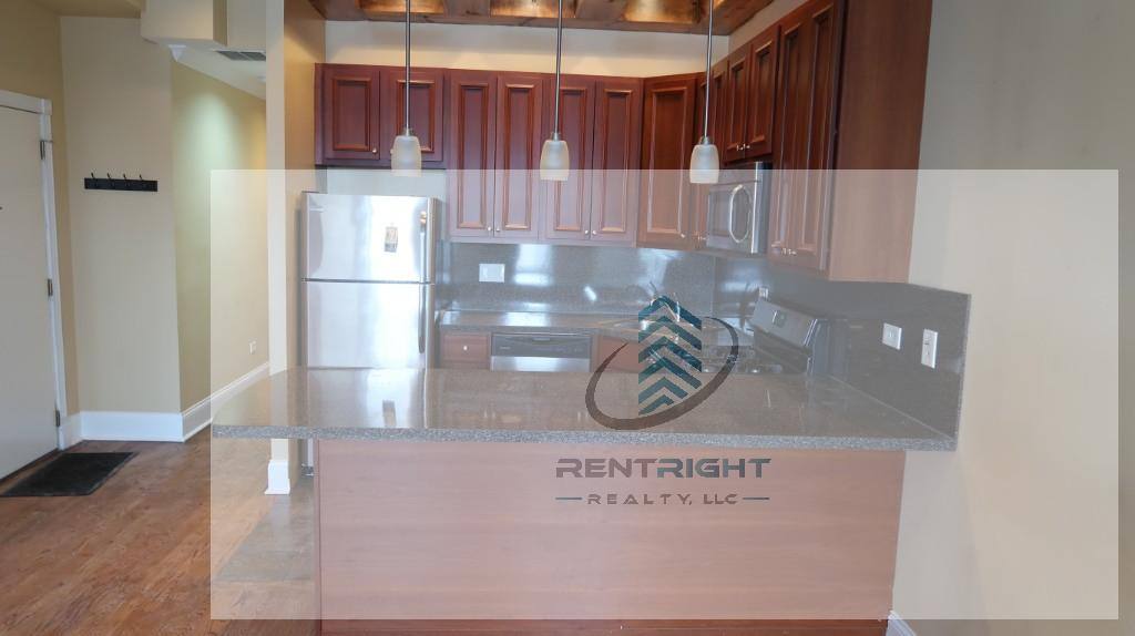 Apartment for rent at 1361 N Ashland #2F, Chicago, IL 60622