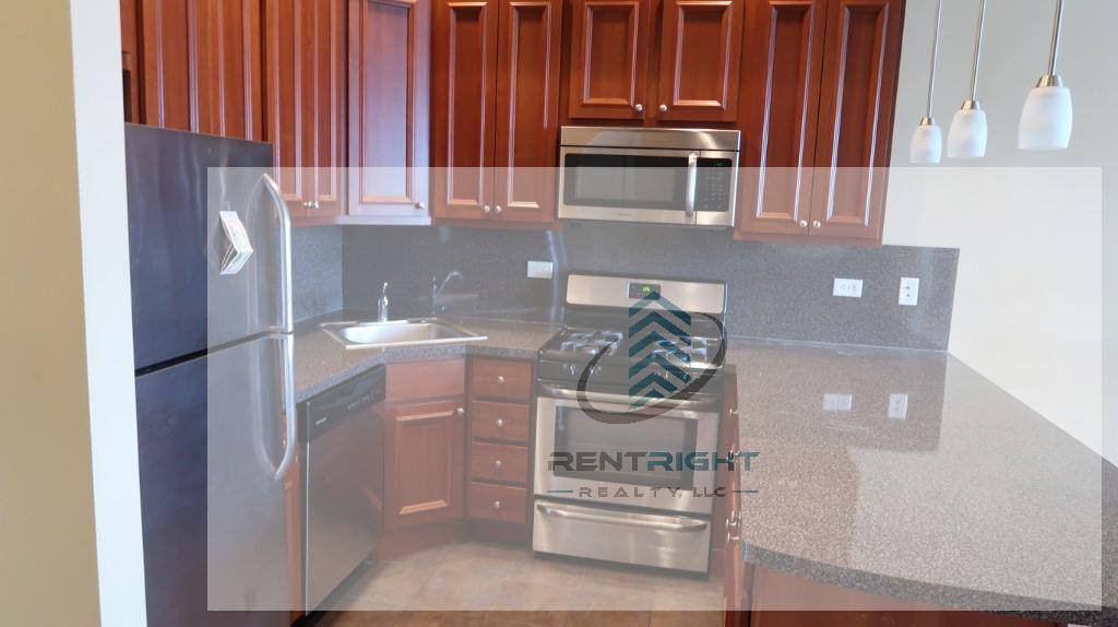 Apartment for rent at 1361 N Ashland #2F, Chicago, IL 60622