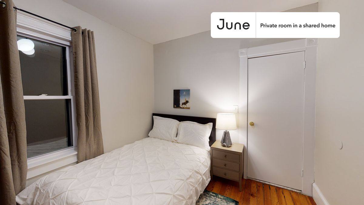 Apartment for rent at 29 Craigie St #C, Somerville, MA 02143