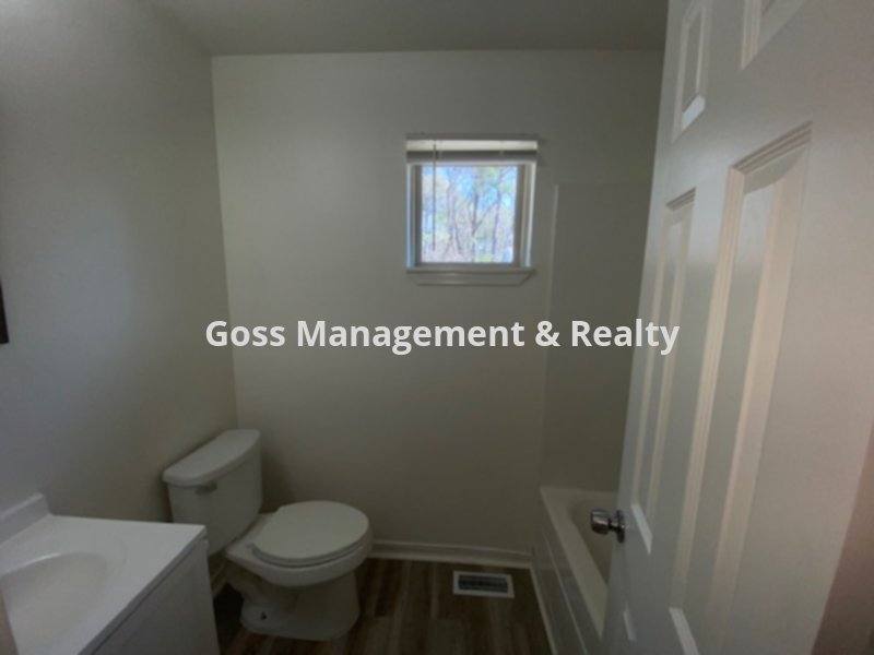 Townhouse for rent at 1801 Labette Manor Dr #11, Little Rock, AR 72205