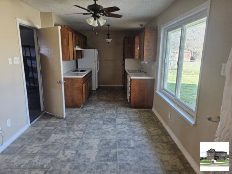 House for rent at 211 E Hogan Dr, Copperas Cove, TX 76522