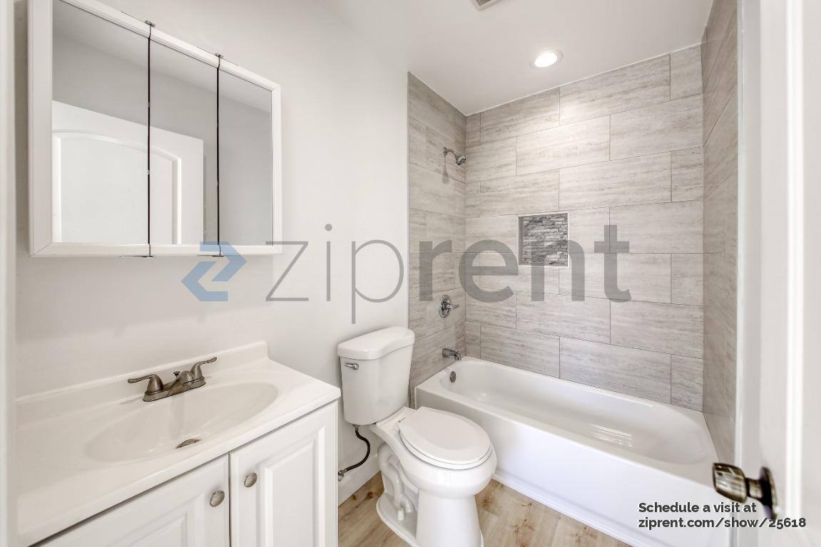 Apartment for rent at 4403 Michigan Ave #A, South Gate, CA 90280