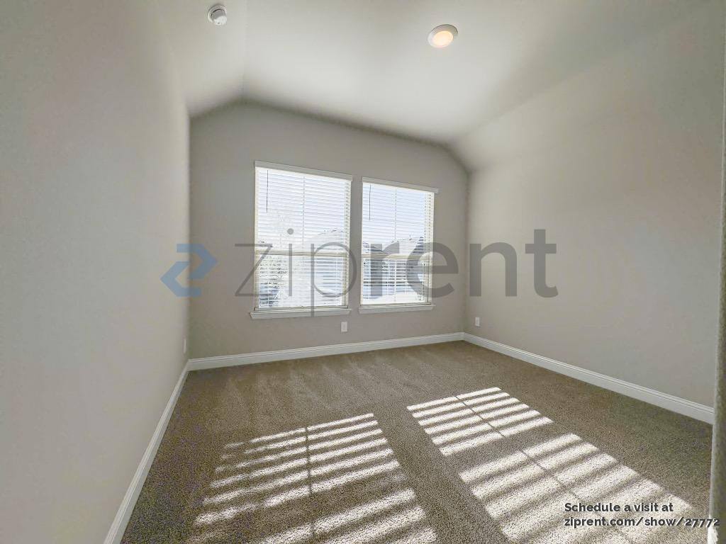 House for rent at 3108 Lionsgate Dr, Argyle, TX 76226