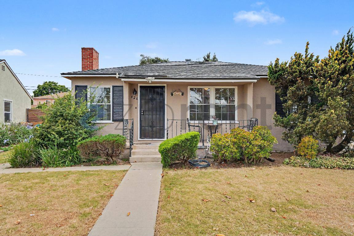 House for rent at 428 E 44th Circle, Long Beach, CA 90807