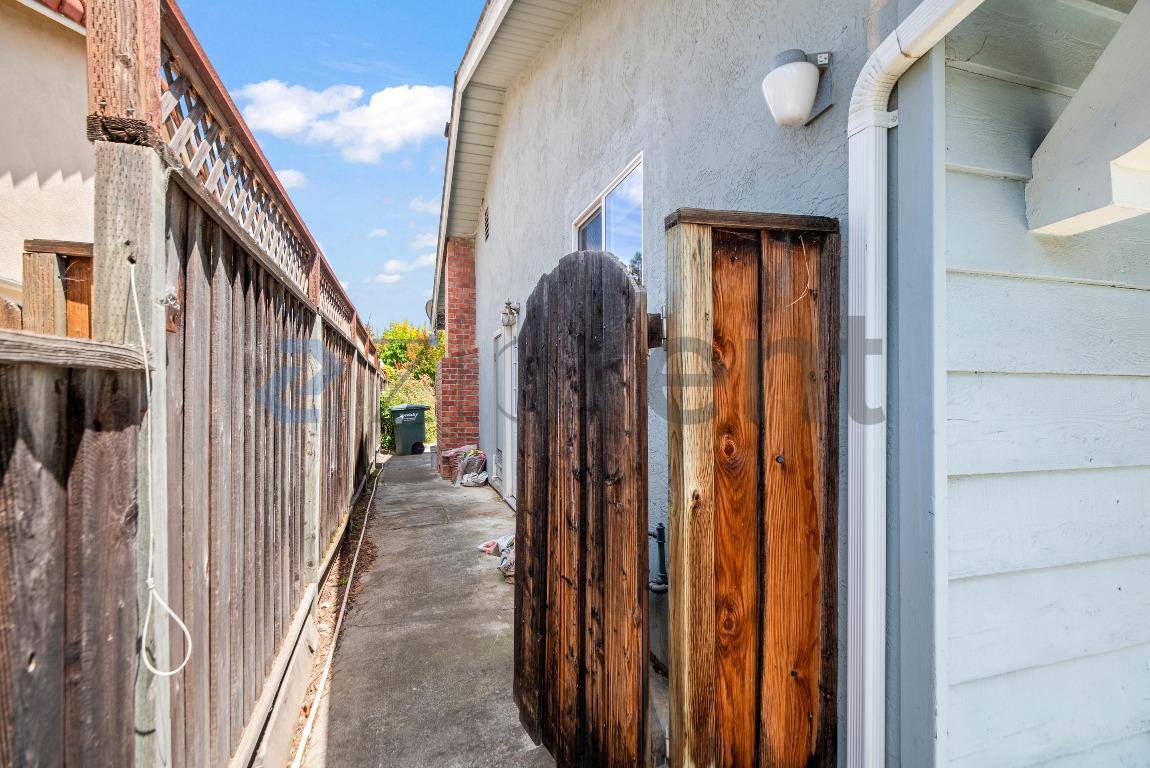 House for rent at 878 Quintinia Dr, Sunnyvale, CA 94086