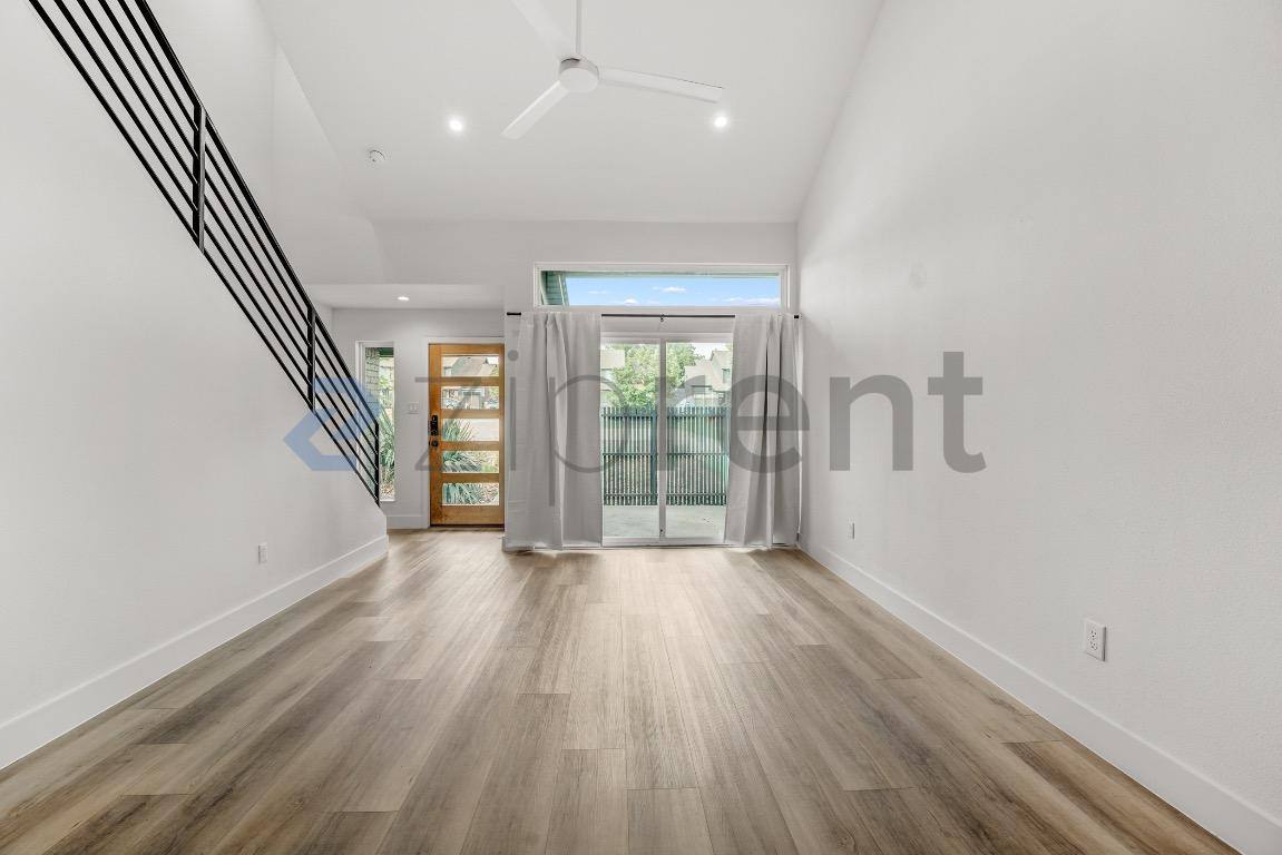 Townhouse for rent at 1904 Albury Cove #B, Austin, TX 78758