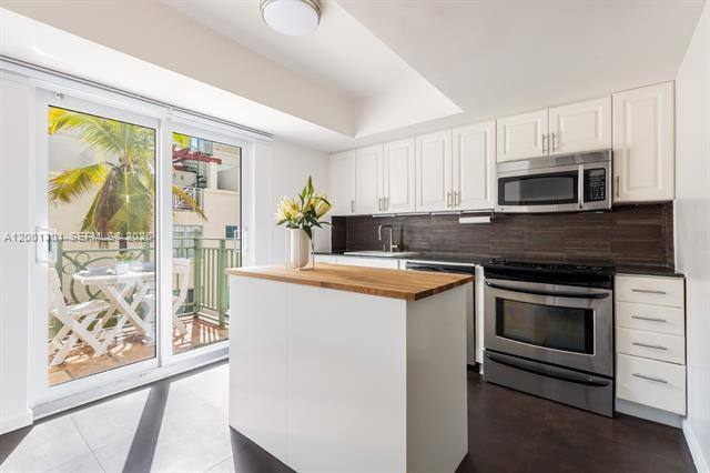 Townhouse for rent at 635 Euclid Ave #225, Miami Beach, FL 33139